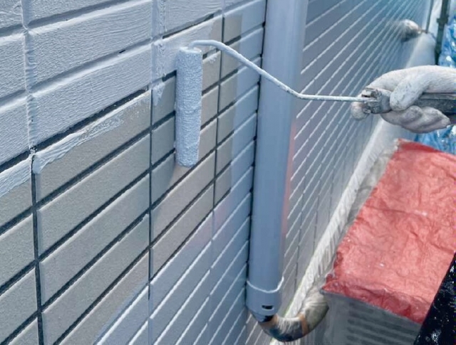 サイディング外壁の塗装作業